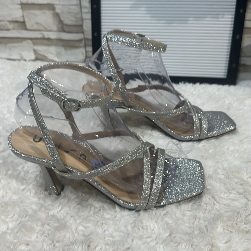 Unisa Unsyanna Silver 8.5 Strappy Women's Shoes